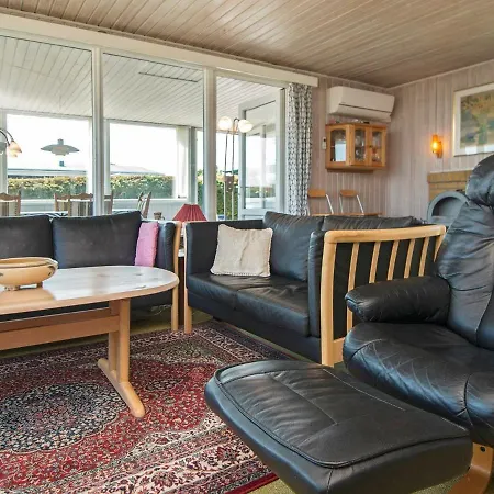 Casa de Férias Holiday Strandbakken Ii